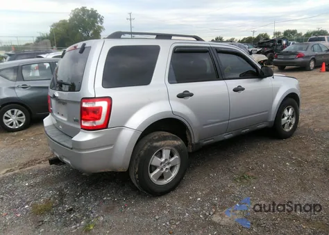 2010 Ford Escape Xlt из США, поврежденный, VIN 1FMCU0DG2AKC84967